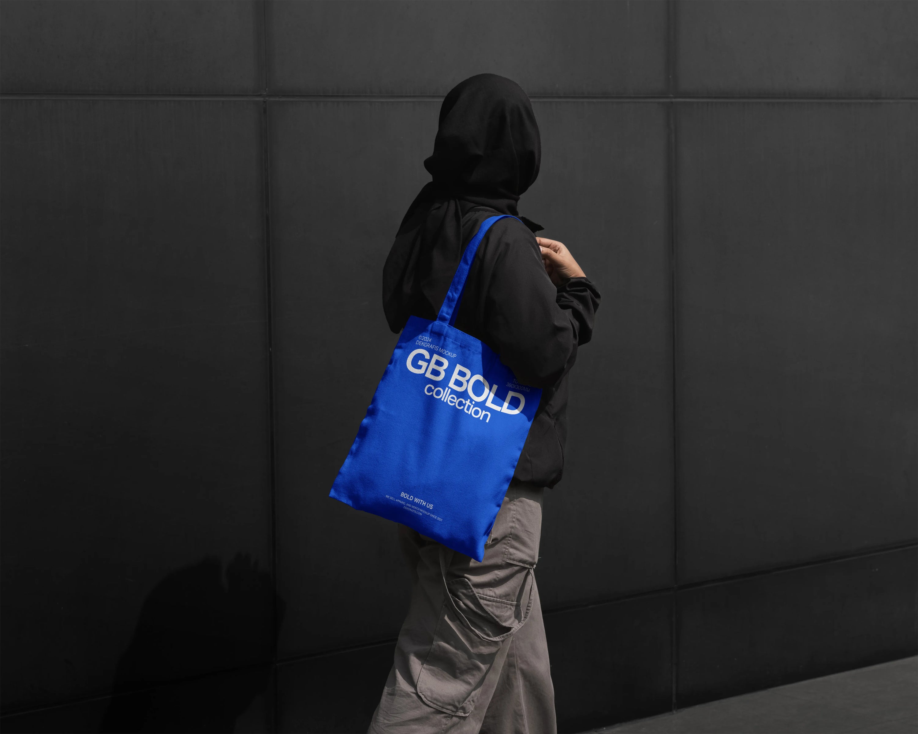 GBB Tote Bag Mockup 03