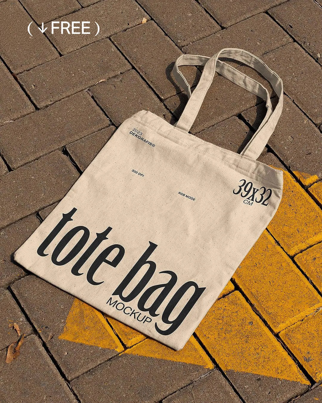 Free Totebag Mockup 39x32cm
