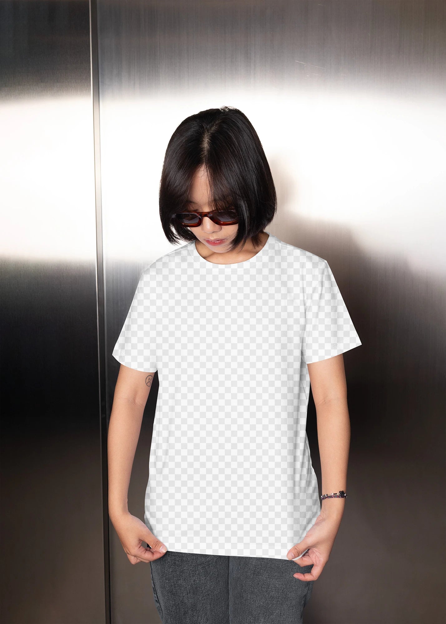 Free Regular T-Shirt Woman